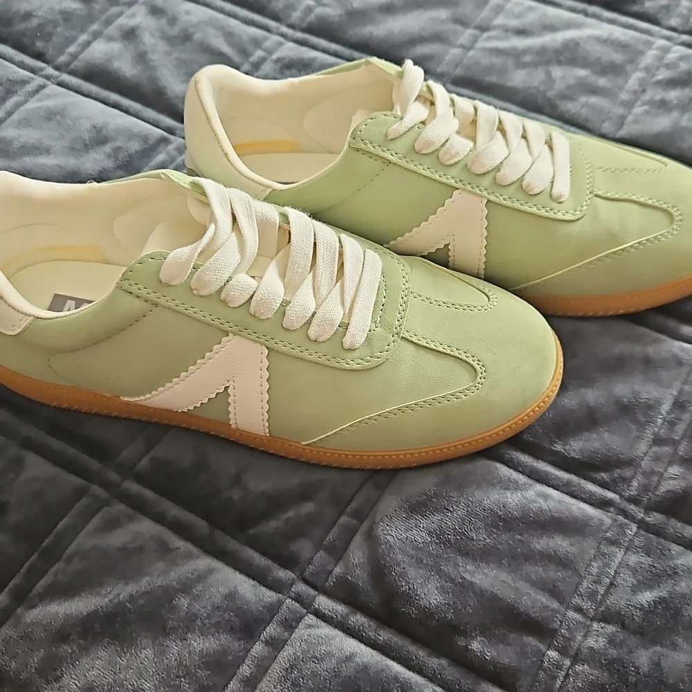 MIA | Sage Green Sneakers|  Ballerinacore, Festival, Normcore | Sz 8 - Picture 6 of 10